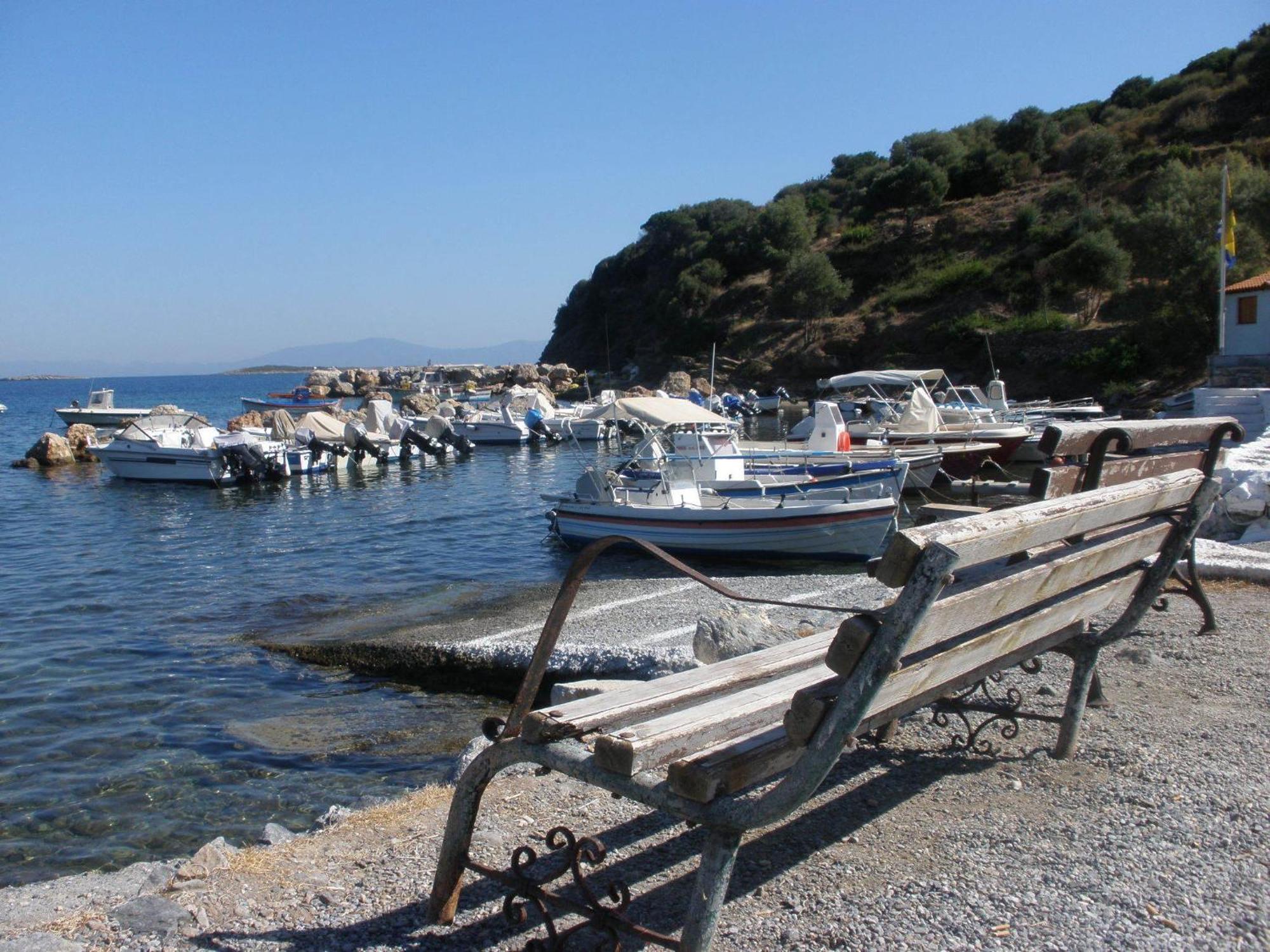 Mouzakis Villas Agia Paraskevi  Exterior photo