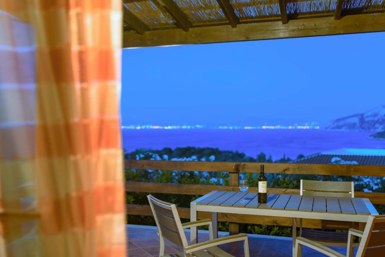 Mouzakis Villas Agia Paraskevi  Exterior photo