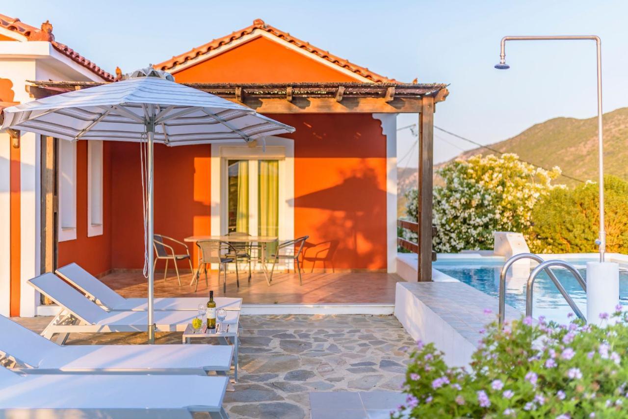 Mouzakis Villas Agia Paraskevi  Exterior photo